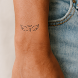 Engelenvleugels met initialen tatoeage (A-Z)