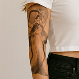 Verlangen van de Maangodin Tattoo Sleeve