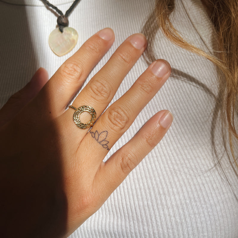 Lotus ring