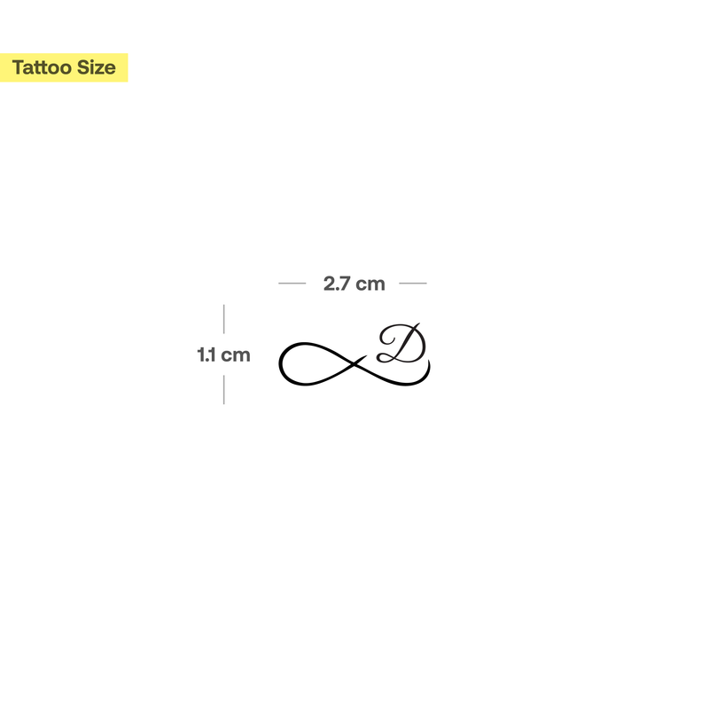 Oneindigheid met initialen tatoeage (A-Z)