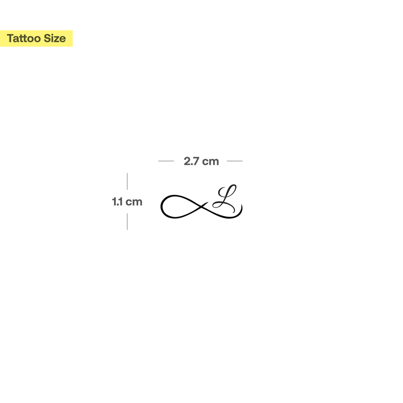 Oneindigheid met initialen tatoeage (A-Z)