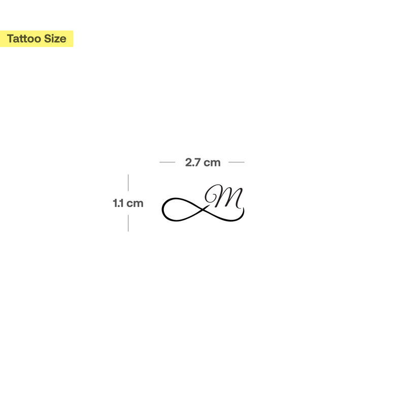 Oneindigheid met initialen tatoeage (A-Z)
