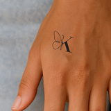 Vlinder met initialen tatoeage (A-Z)
